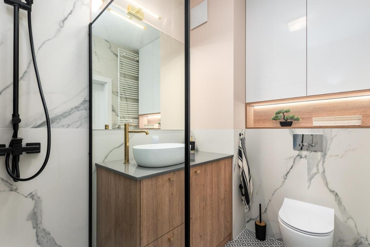 Bg Premium Apartments Browary Warszawskie Warsaw Exterior photo