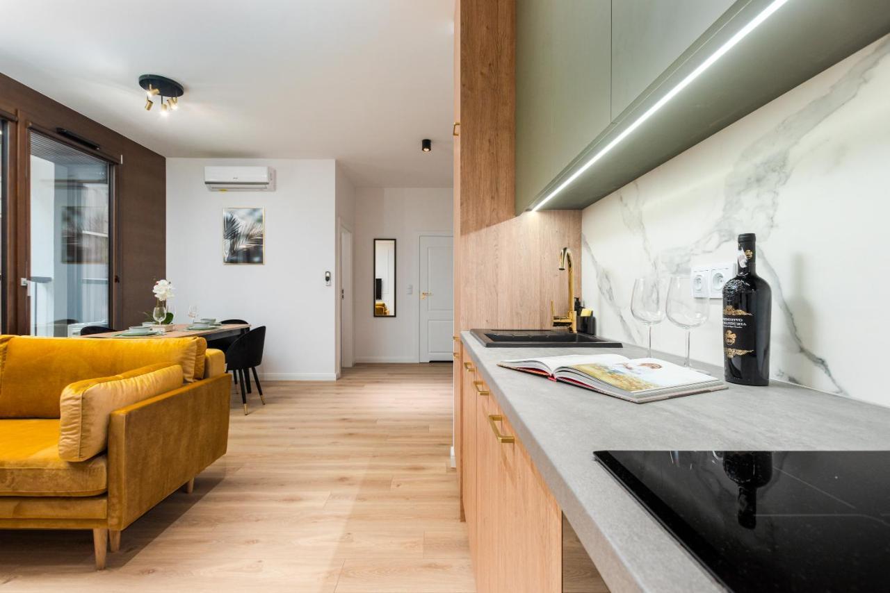 Bg Premium Apartments Browary Warszawskie Warsaw Exterior photo